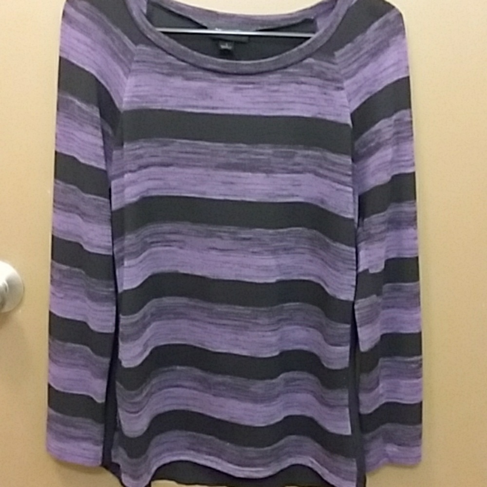 woman's long sleeve purple/blk stripe blouse